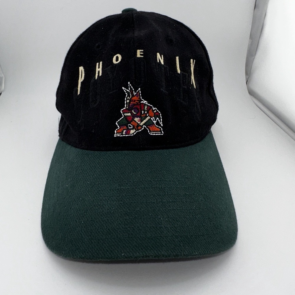 Phoenix Coyotes Twins Enterprise Hat Kachina OSFA Black Green Strapback Good